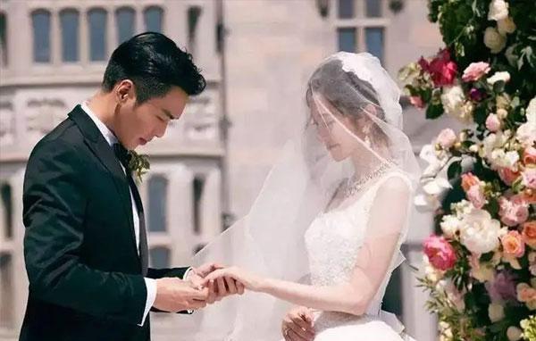 娱乐张若昀老婆是谁 张若昀唐艺昕怎么认识的  2