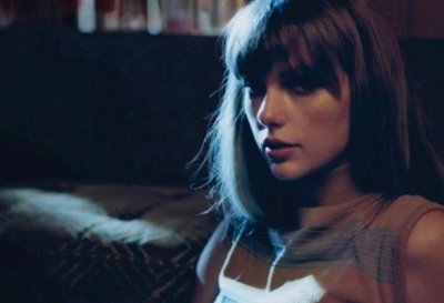 ​Taylor Swift 新专《Midnights》再度打破多项纪录