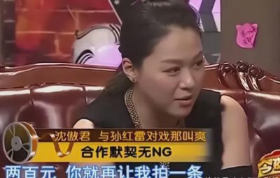 ​她花200万买房求婚聂远被拒，分手后闪嫁外交官，如今幸福美满！