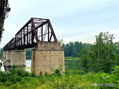 ​中国第一座铁路桥：滦河大铁桥